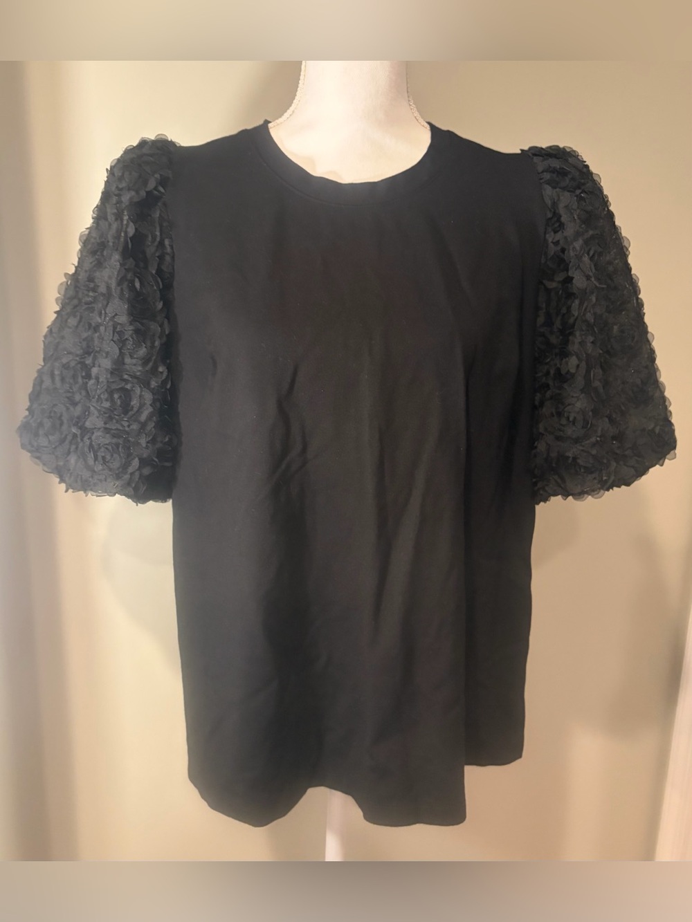 52seven Black Statement Top with 3D Rosette Textured Puff Sleeves - Size XL